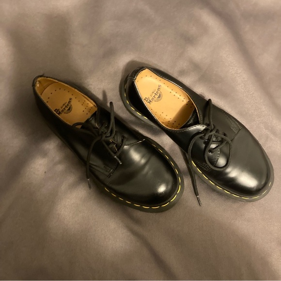 Dr. Martens - Picture 5 of 12